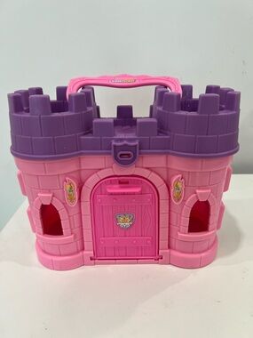 Fisher-Price Little People Play N Go Castle